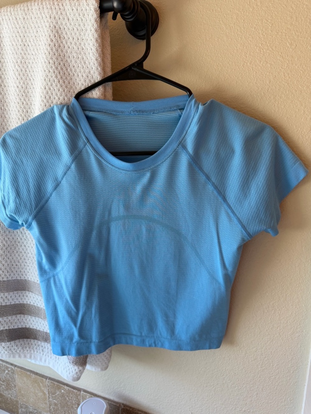 🍋lululemon swiftly crop short sleeve 🩵aero blue - Picture 3 of 5